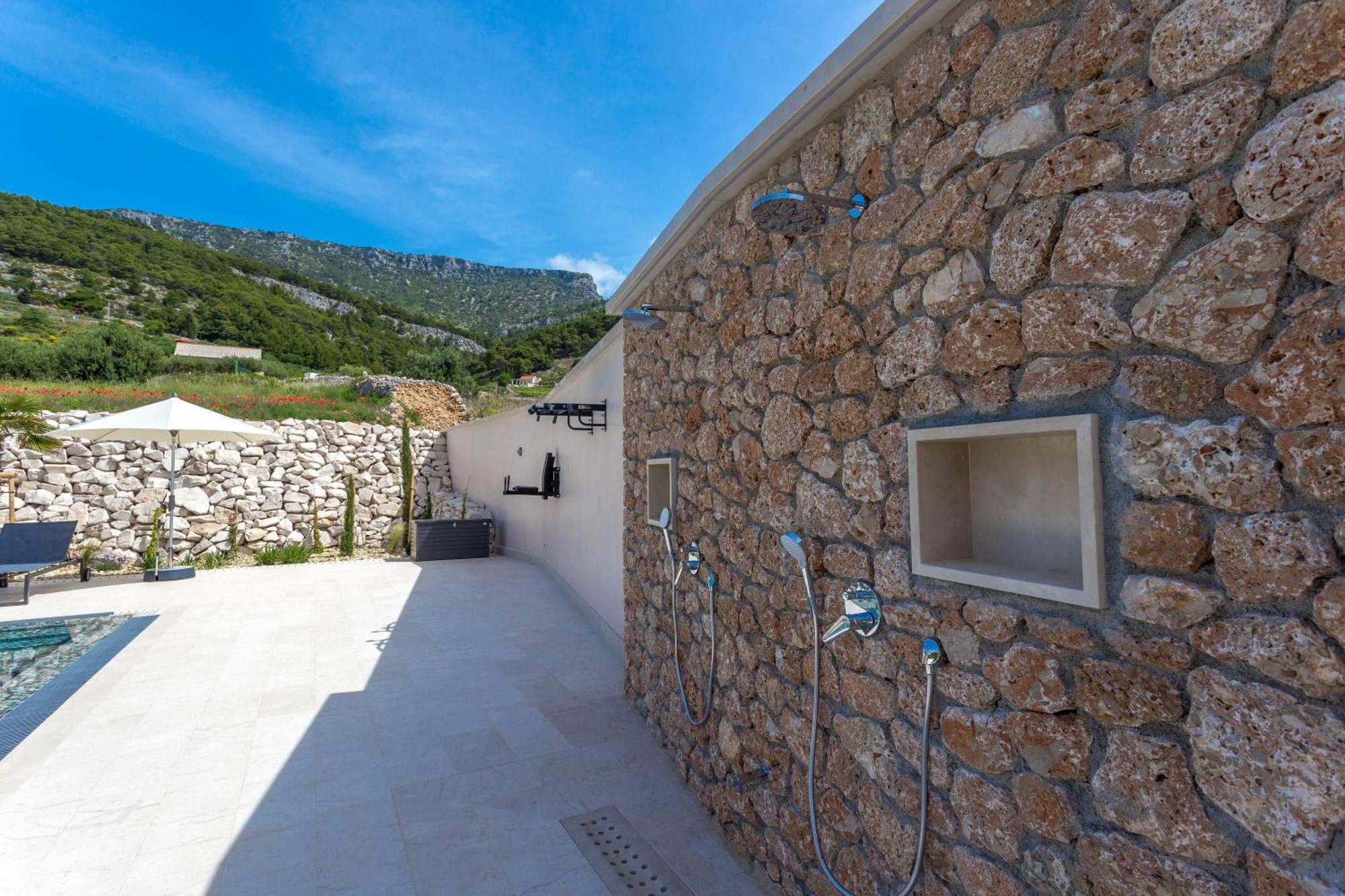 Grey House Διαμέρισμα Μπολ Εξωτερικό φωτογραφία
